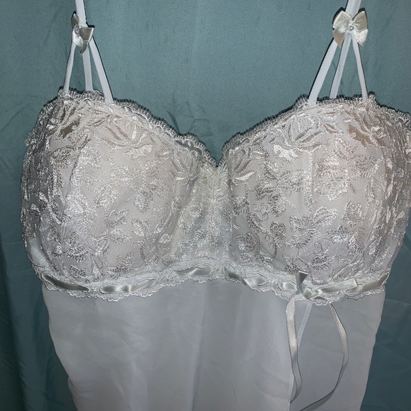 Sexy white/light blue Teddy - Picture 2 of 5